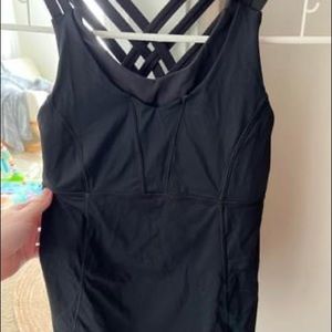 Black lululemon tank, size 4